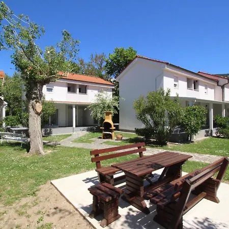 Fuer 4 Personen Ca 53 M In Baska, Adriakueste Kroatien Kroatische Inseln Baška