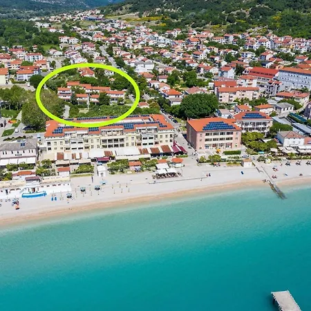 Fuer 4 Personen Ca 53 M In Baska, Adriakueste Kroatien Kroatische Inseln Apartman *